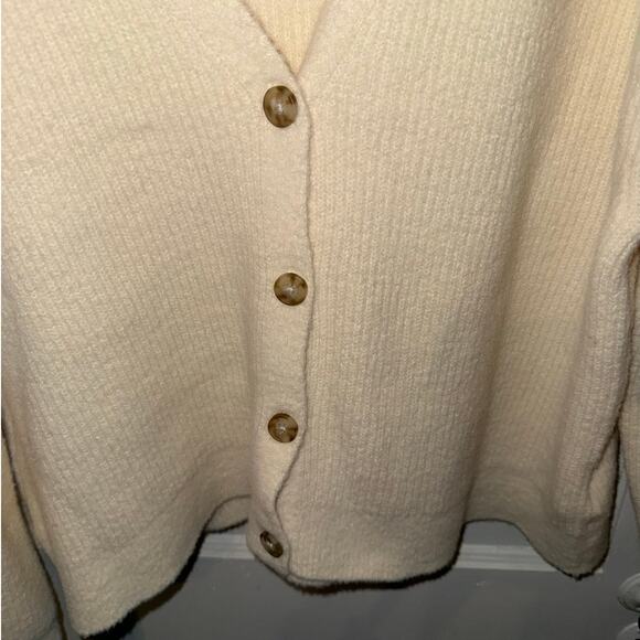 American Eagle Women's Button Up Cream Cardigan size S - Picture 3 of 6